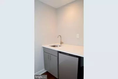 708 N 17th Street, Philadelphia, PA 19130 - Photo 36