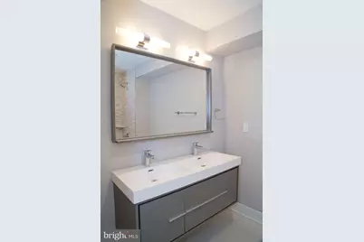 708 N 17th Street, Philadelphia, PA 19130 - Photo 20