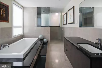 707 S 15th Street, Philadelphia, PA 19146 - Photo 24