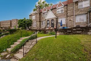 1725 Conlyn St, Philadelphia, PA 19141 - Photo 2