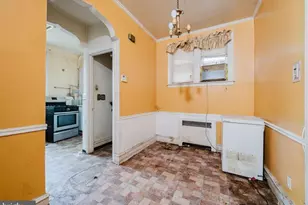 1725 Conlyn St, Philadelphia, PA 19141 - Photo 12