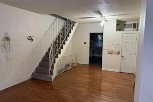 2344 S Woodstock St, Philadelphia, PA 19145 - Photo 4