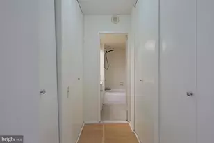 1326 Spruce St, Philadelphia, PA 19107 - Photo 4