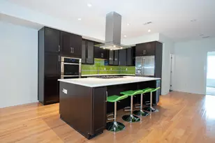 110 Naudain St, Philadelphia, PA 19147 - Photo 12