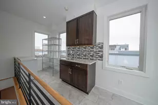 110 Naudain St, Philadelphia, PA 19147 - Photo 36