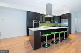 110 Naudain St, Philadelphia, PA 19147 - Photo 10