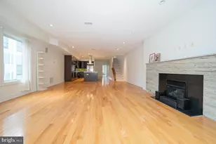 110 Naudain St, Philadelphia, PA 19147 - Photo 2