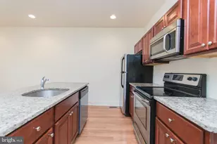 1903 N 7th St, Philadelphia, PA 19122 - Photo 1