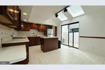 949 N Orianna Street, Philadelphia, PA 19123 - Photo 12