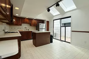 949 N Orianna St, Philadelphia, PA 19123 - Photo 12