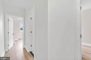 5736 Leonard St, Philadelphia, PA 19149 - Photo 18