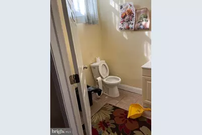 4942 N Broad Street #1ST FLR, Philadelphia, PA 19141 - Photo 6