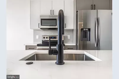 1723 Ridge Avenue, Philadelphia, PA 19130 - Photo 52