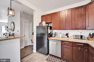 2620 Collins St, Philadelphia, PA 19125 - Photo 10