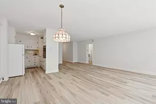 1900 John F Kennedy Blvd, Philadelphia, PA 19103 - Photo 2