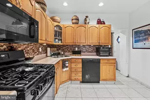 1605 Wolf St, Philadelphia, PA 19145 - Photo 12