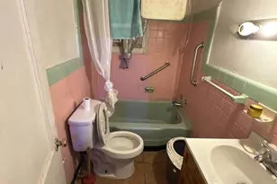 1131 W Rockland St, Philadelphia, PA 19141 - Photo 4