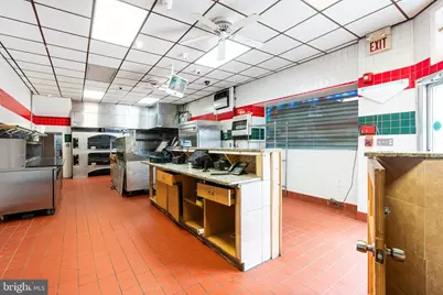 6452 Lansdowne Avenue, Philadelphia, PA 19151 - Photo 8