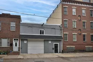 1216 Day St, Philadelphia, PA 19125 - Photo 2