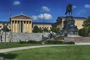 2200 Benjamin Franklin Pkwy, Philadelphia, PA 19130 - Photo 22