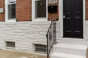 2571 Coral St, Philadelphia, PA 19125 - Photo 2