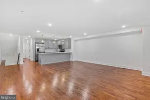 402 N Front St, Philadelphia, PA 19123 - Photo 16