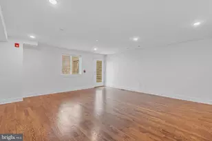 402 N Front St, Philadelphia, PA 19123 - Photo 14