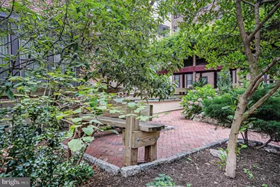 301 Race Street #411, Philadelphia, PA 19106 - Photo 20