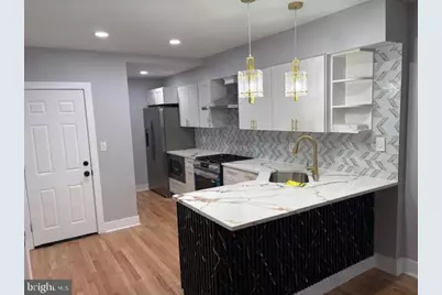 344 Roseberry Street, Philadelphia, PA 19148 - Photo 2