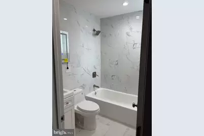 344 Roseberry Street, Philadelphia, PA 19148 - Photo 6