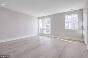 237 N 23rd St, Philadelphia, PA 19103 - Photo 12