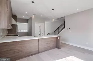 237 N 23rd St, Philadelphia, PA 19103 - Photo 8