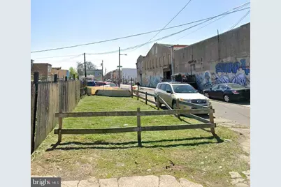 192 W Birch Street, Philadelphia, PA 19133 - Photo 1