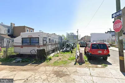 194 W Monmouth Street, Philadelphia, PA 19133 - Photo 1