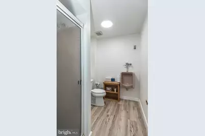 8304 Bustleton Avenue, Philadelphia, PA 19152 - Photo 40