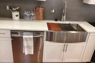 221 E Slocum St, Philadelphia, PA 19119 - Photo 2