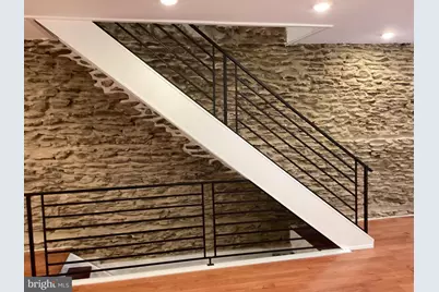 221 E Slocum Street, Philadelphia, PA 19119 - Photo 4