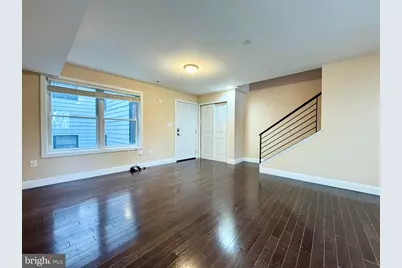 1014 E Moyamensing Avenue, Philadelphia, PA 19147 - Photo 4
