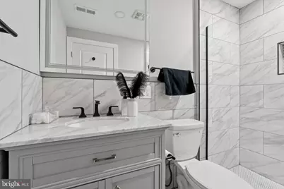 2248 Earp Street, Philadelphia, PA 19146 - Photo 18