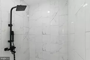 1320 S 31st St, Philadelphia, PA 19146 - Photo 36