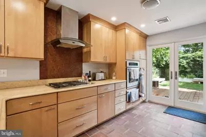 1911 Mount Vernon Street, Philadelphia, PA 19130 - Photo 8