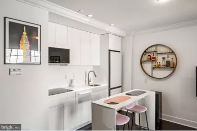 1701 Locust Street #1607, Philadelphia, PA 19103 - Photo 4