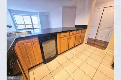 2001 Hamilton Street #925, Philadelphia, PA 19130 - Photo 10