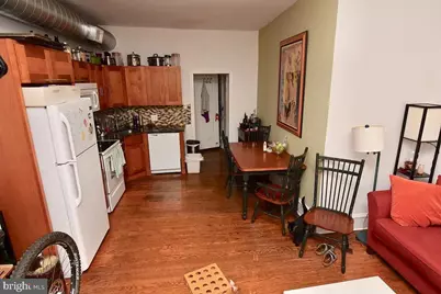 211 S 45th Street, Philadelphia, PA 19104 - Photo 2