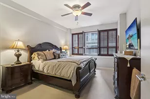 1425 Locust St, Philadelphia, PA 19102 - Photo 18