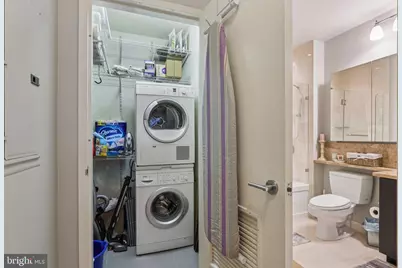 1425 Locust Street #7D, Philadelphia, PA 19102 - Photo 22