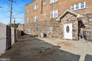 5669 W Berks St, Philadelphia, PA 19131 - Photo 32