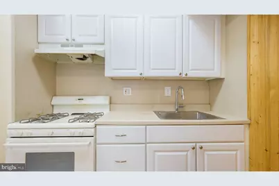 2120 South Street #2RE, Philadelphia, PA 19146 - Photo 4