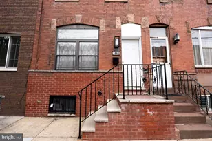 2446 S Woodstock St, Philadelphia, PA 19145 - Photo 2