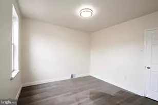 2446 S Woodstock St, Philadelphia, PA 19145 - Photo 20